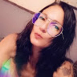 Meet your Posher, Vicki